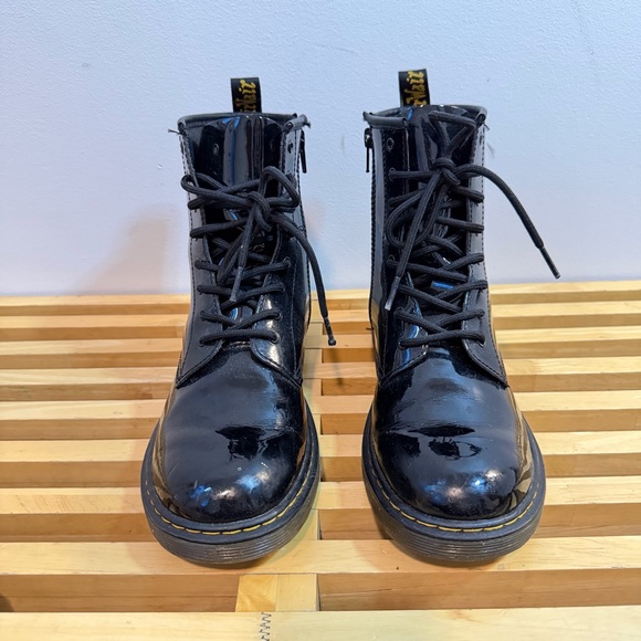 Dr. Martens 1460 Y Originals Patent Leather Boots Side Zipper Women’s Size 7 NEW - Picture 2 of 9